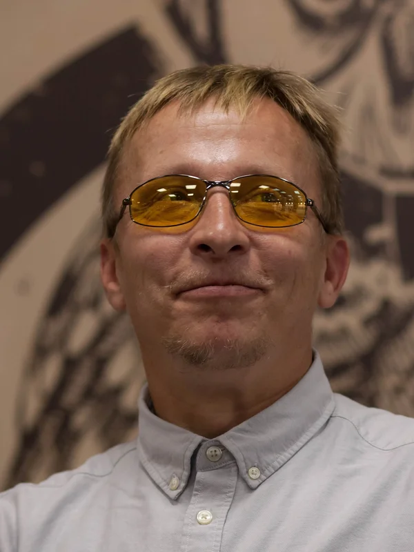 Иван Охлобыстин улыбается